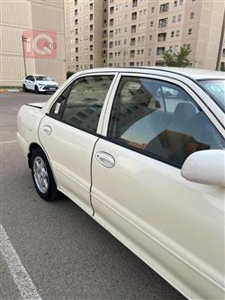 بروتون ويرا